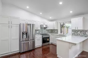 1901 12th Ave SE, Puyallup, WA 98372 - Photo 10