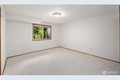 6031 88th Street SW, Mukilteo, WA 98275 - Photo 18
