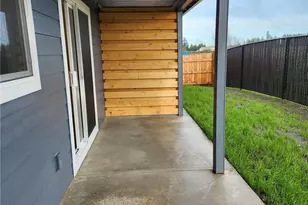 1012 Peach Rd, Winlock, WA 98596 - Photo 14