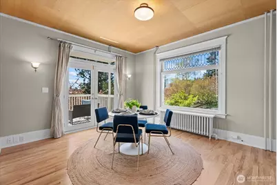 920 4th Avenue N, Seattle, WA 98109 - Photo 14
