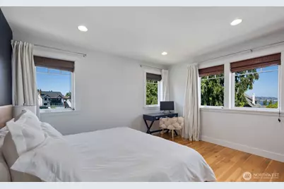 1729 41st Avenue SW, Seattle, WA 98116 - Photo 22