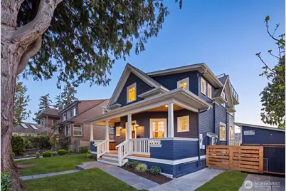 1729 41st Avenue SW, Seattle, WA 98116 - Photo 2