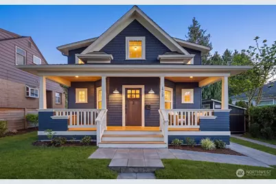 1729 41st Avenue SW, Seattle, WA 98116 - Photo 1