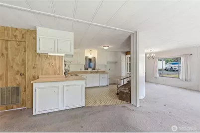 32711 Commission Avenue, Black Diamond, WA 98010 - Photo 12