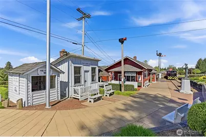 32711 Commission Avenue, Black Diamond, WA 98010 - Photo 30