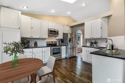 6511 55th Drive NE, Marysville, WA 98203 - Photo 8