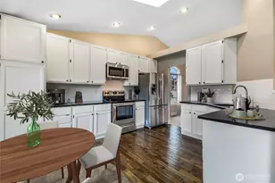 6511 55th Dr NE, Marysville, WA 98203 - Photo 8