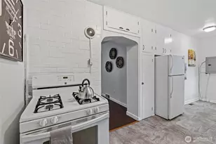 3915 S Brandon St, Seattle, WA 98118 - Photo 10