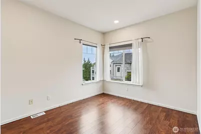 441 S 51st Court, Renton, WA 98055 - Photo 20