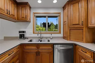 8303 55th St W, University Place, WA 98467 - Photo 12