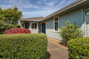 4864 N Village Ln, Bellingham, WA 98226 - Photo 2