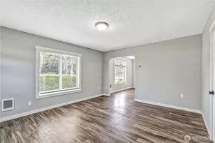 1629 7th Ave, Longview, WA 98632 - Photo 6