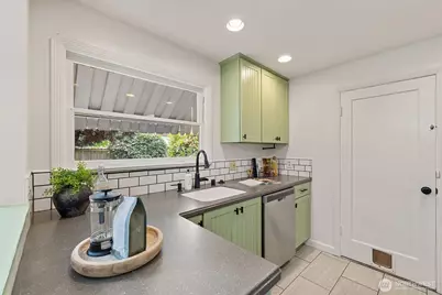1309 N 85th Street, Seattle, WA 98103 - Photo 14