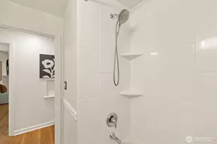 1309 N 85th St, Seattle, WA 98103 - Photo 10