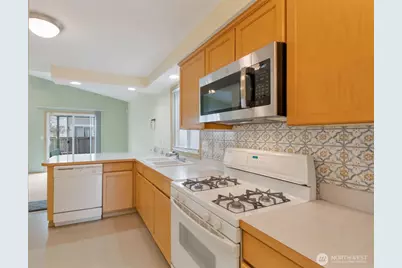 14923 44th Drive NE, Marysville, WA 98271 - Photo 6