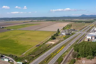 1377 Laconner Whitney Road, Mount Vernon, WA 98273 - Photo 4