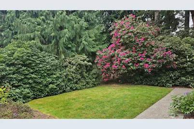 3061 NE 203rd Street, Lake Forest Park, WA 98155 - Photo 34