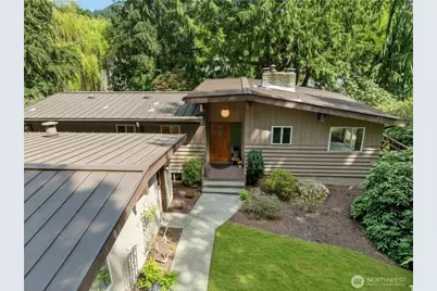 3061 NE 203rd Street, Lake Forest Park, WA 98155 - Photo 2