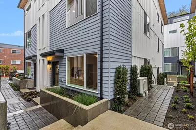 2521 29th Avenue S #D, Seattle, WA 98144 - Photo 1