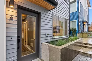 2521 29th Ave S, Seattle, WA 98144 - Photo 2