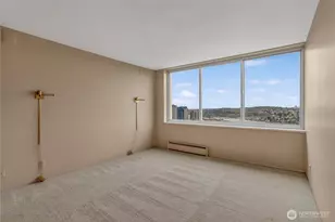 4540 8th Ave NE, Seattle, WA 98105 - Photo 16