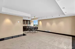 4540 8th Ave NE, Seattle, WA 98105 - Photo 12