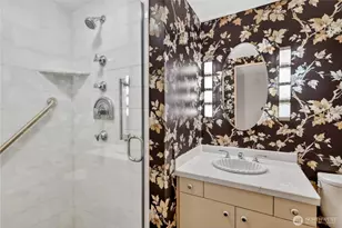 4540 8th Ave NE, Seattle, WA 98105 - Photo 6