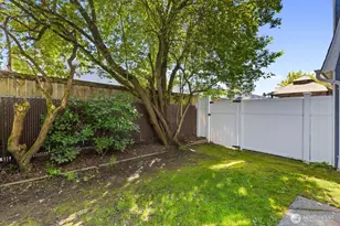 1421 W Casino Rd, Everett, WA 98204 - Photo 20