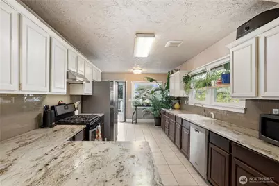 4330 Tacoma Avenue S, Tacoma, WA 98418 - Photo 8