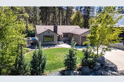 1221 Commercial, Leavenworth, WA 98826 - Photo 2