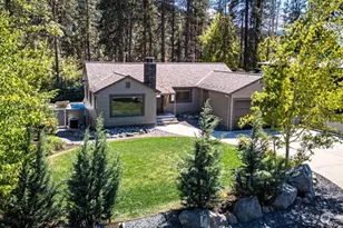 1221 Commercial, Leavenworth, WA 98826 - Photo 2