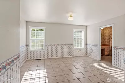 8204 Midvale Road, Yakima, WA 98908 - Photo 16