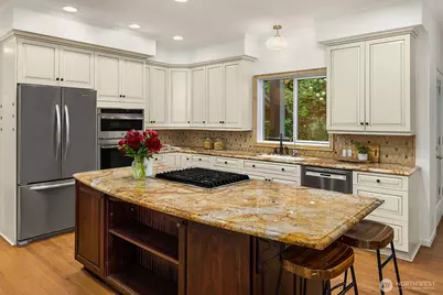 5677 193rd Place SE, Issaquah, WA 98027 - Photo 12