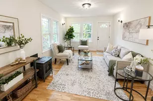 5304 NE 193rd St, Lake Forest Park, WA 98155 - Photo 2