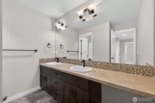 438 Riley Ct E, Enumclaw, WA 98022 - Photo 24