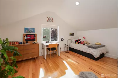 351 17th Avenue E, Seattle, WA 98112 - Photo 20