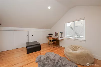 351 17th Avenue E, Seattle, WA 98112 - Photo 24