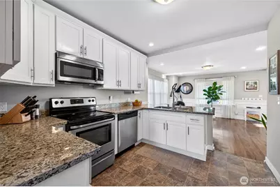 509 S 50th Street, Tacoma, WA 98408 - Photo 14