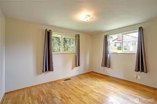 17810 Olympic View Dr, Edmonds, WA 98026 - Photo 20