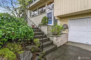 12647 SE 54th St, Bellevue, WA 98006 - Photo 2
