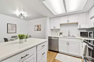 4106 Factoria Blvd SE, Bellevue, WA 98006 - Photo 10