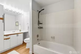4106 Factoria Blvd SE, Bellevue, WA 98006 - Photo 14