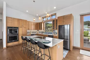 2181 Mariner Beach Dr, Oak Harbor, WA 98277 - Photo 14