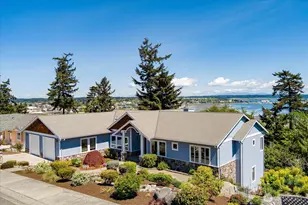 2390 SW Freund St, Oak Harbor, WA 98277 - Photo 36