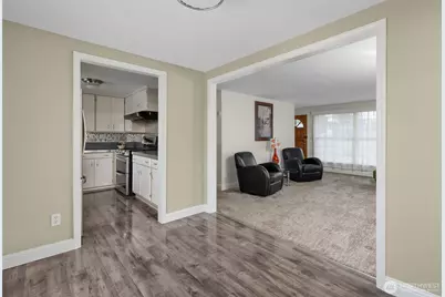 347 SE Glencoe Street, Oak Harbor, WA 98277 - Photo 8