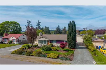 347 SE Glencoe Street, Oak Harbor, WA 98277 - Photo 2