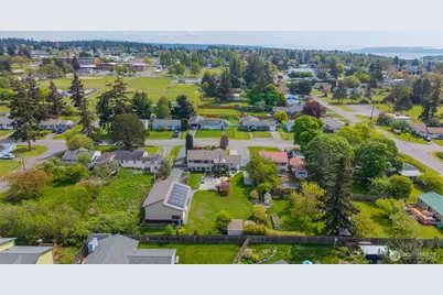347 SE Glencoe Street, Oak Harbor, WA 98277 - Photo 40