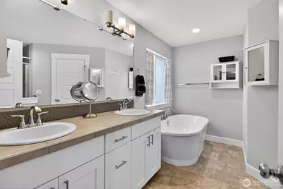 18215 SE 248th Street, Covington, WA 98042 - Photo 14