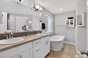 18215 SE 248th St, Covington, WA 98042 - Photo 14