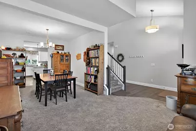 18215 SE 248th Street, Covington, WA 98042 - Photo 2